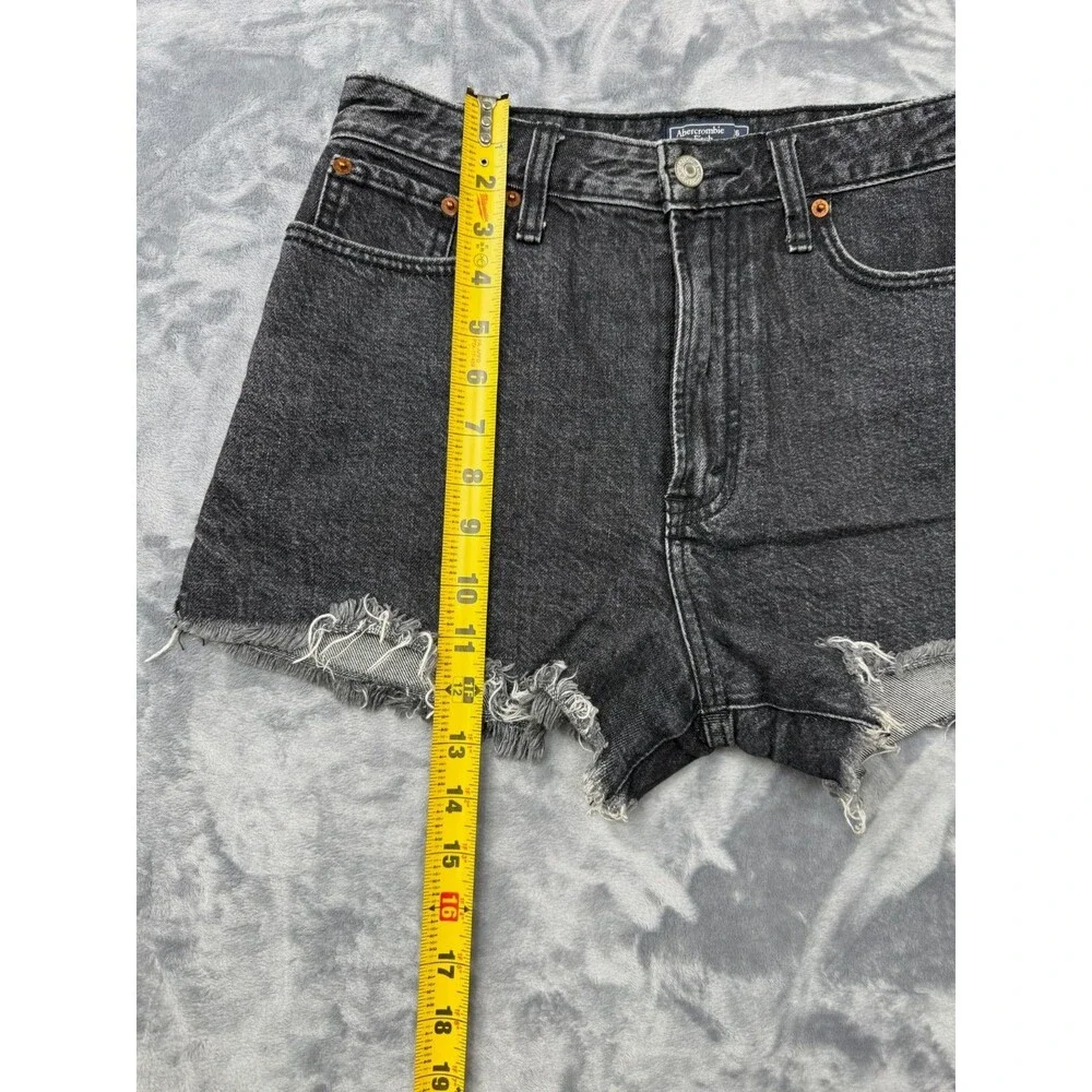 Abercrombie & Fitch Denim Shorts Size 26/2 Annie High Rise Distressed Cut Off